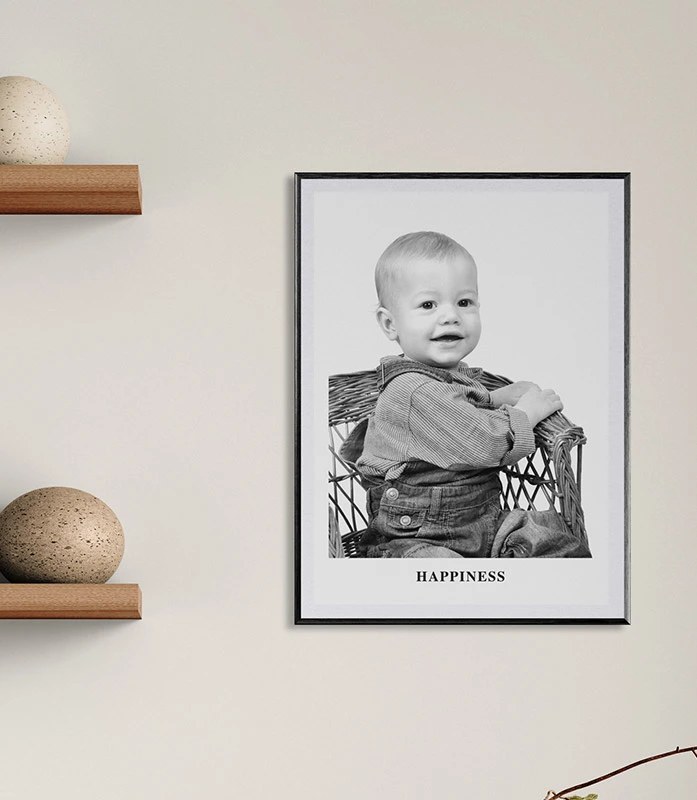 Inspiration example 3 - Bedroom with wedding couple poster